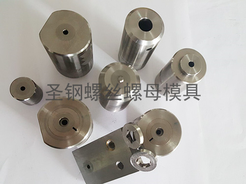 东莞多功位组合模具