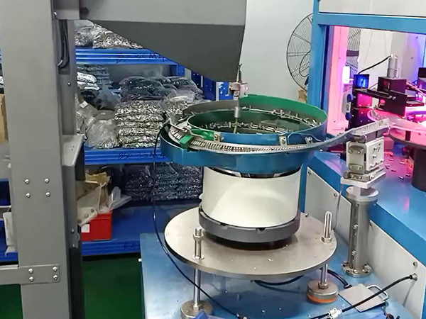 螺柱过光学筛选机